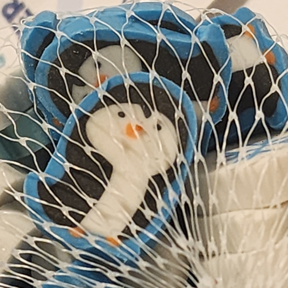 Winter Friends Mini Erasers 60 Count Penguins Snowflakes Polar Bears - Picture 3 of 4